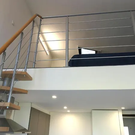 Caremeau 2 Apartamento *