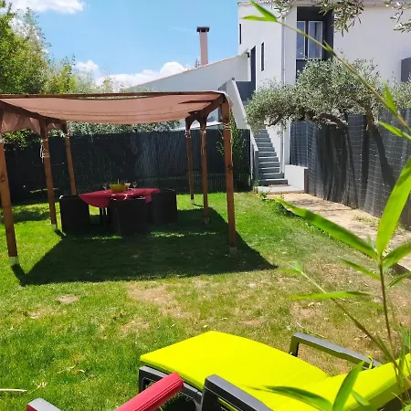 Apartment Caremeau 2 *